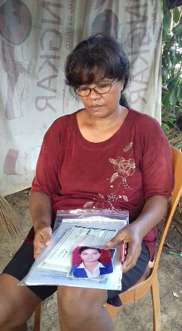 Pamit Beli Pulsa, Vine Tak Pernah Pulang